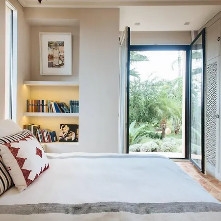 Country Chic Villa