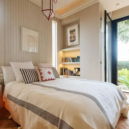 Country Chic Villa